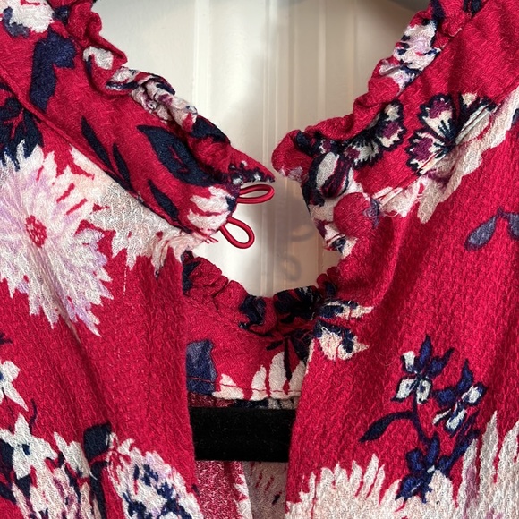 Torrid sleeveless top - Picture 3 of 4